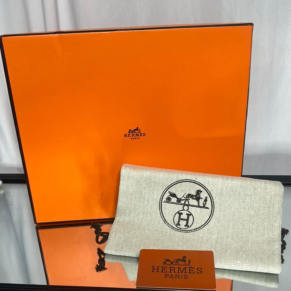 Hermes Orange Box with Cream Pouch